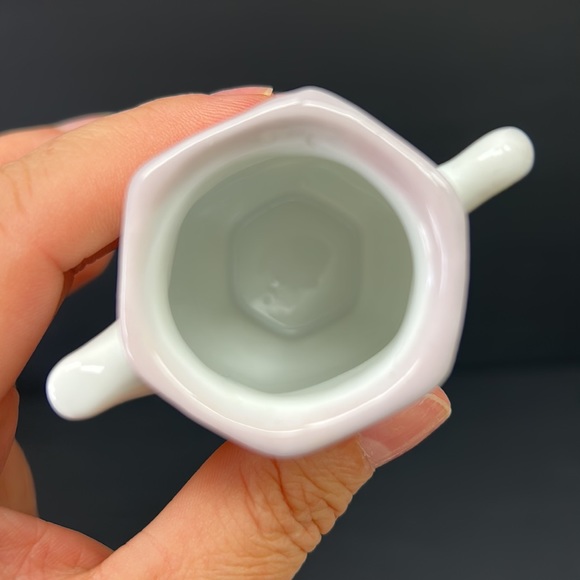 Vintage 1995  porcelain Precious Moments “Dill” teapot spice jar - Picture 4 of 7